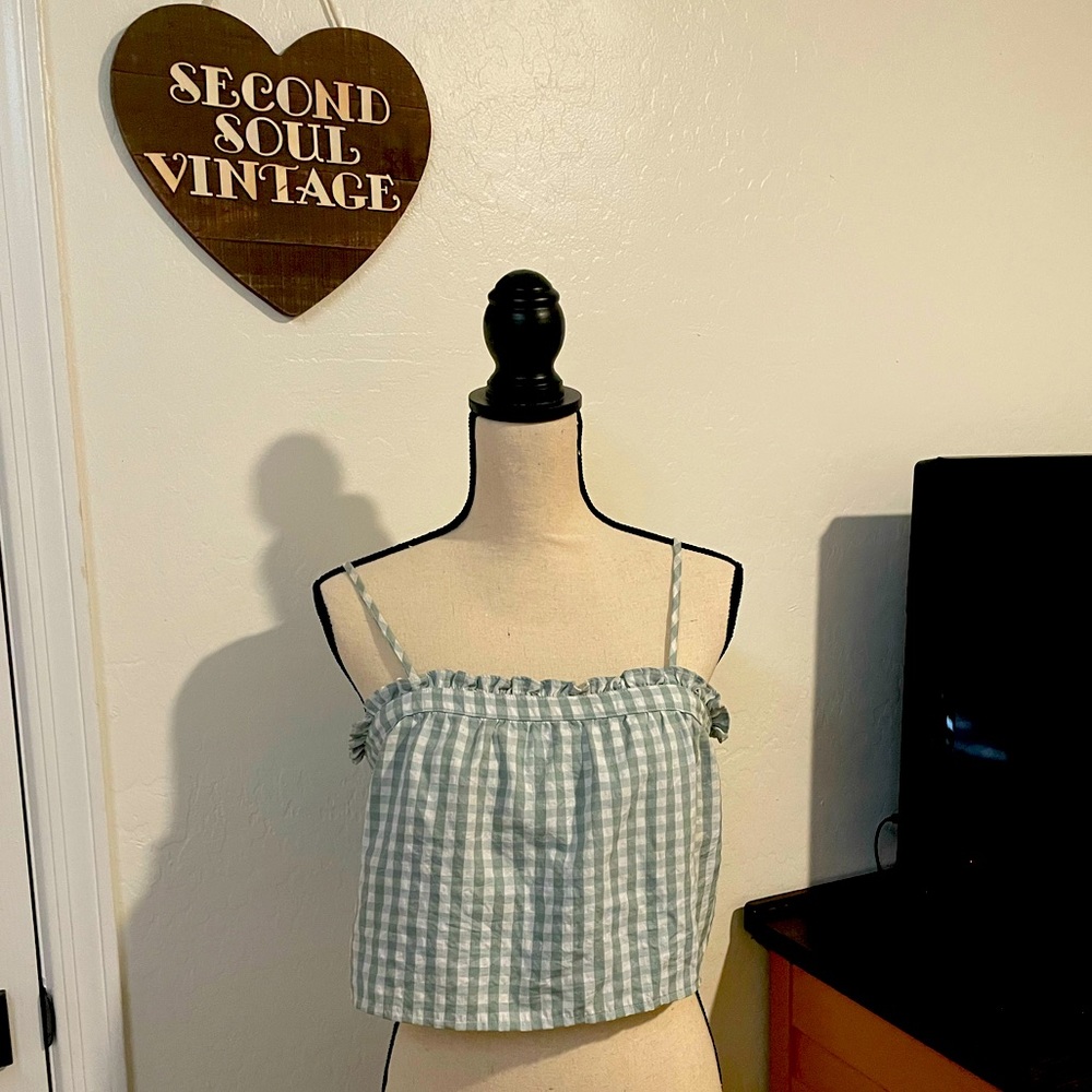 Ivy & Main plaid crop tiny top L